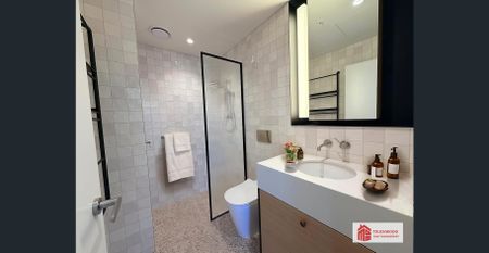 Brand-New Apartment with Panoramic Yarra & City Views!! - Photo 4