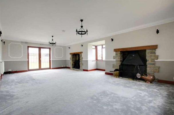 Hastoe Hill, Hastoe, Tring, HP23 - Photo 1