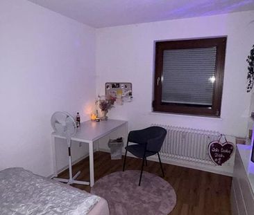 Möbliertes, Schönes WG-Zimmer in Stuttgart ab 01.01.26 - Photo 2