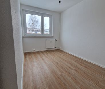 Für Sie frisch renoviert - zum wohlfühlen mit großem Balkon! - Photo 2