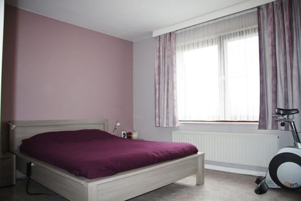 Appartement te huur - Photo 1