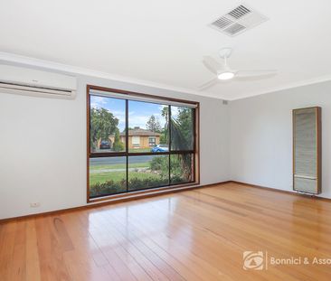 26 Mayfair Drive, Wodonga - Photo 5