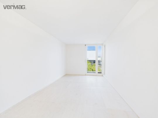 Enjoy Lake and Mountain Panorama Directly from Your Terrace - Photo 1