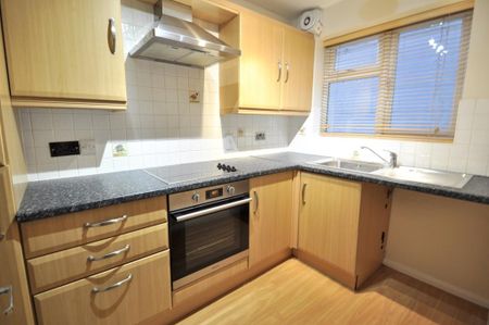 1 bedroom maisonette to rent - Photo 4