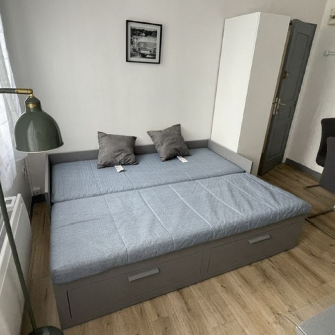 CHARMANT PETIT STUDIO PROCHE CENTRE VILLE ET TOUTES COMMODITEES - Photo 1