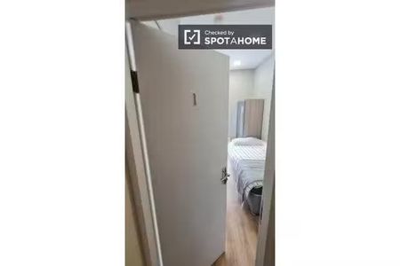 Bed for rent in a single room in Drumcondra, Dublin - Photo 4