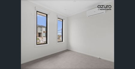 🏡 BRAND NEW | 3 BED | 3 BATH | 2 LIVING | PRIME TARNEIT LOCATION - Photo 2