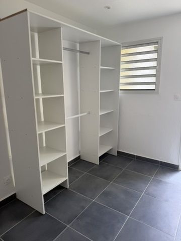 Location Appartement 2 pièces 39m² CAPESTERRE BELLE EAU 97130 - Photo 5