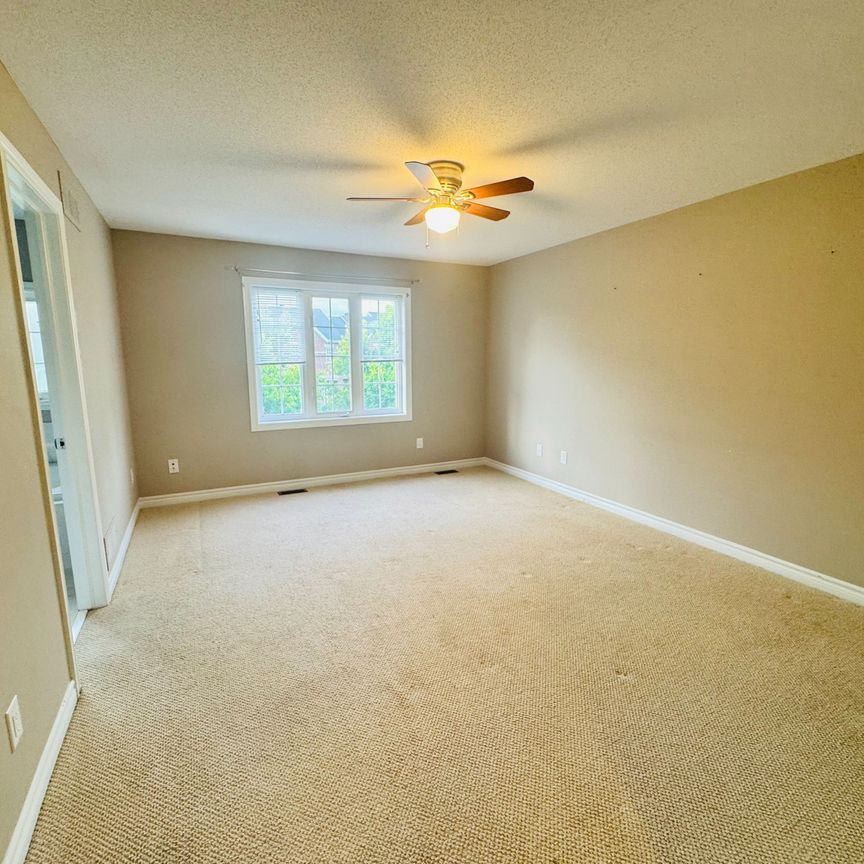 For Lease - 428 FOXHALL Way, Kanata, Ontario - Photo 1
