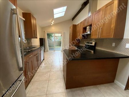 3XXX West 30th Avenue Vancouver - Photo 3