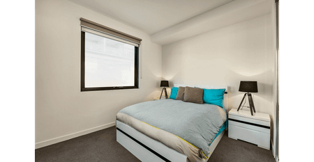 Fully Furnished One Bedroom in Prime Location - Photo 2