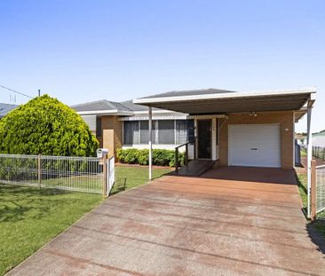 Harristown - Photo 5