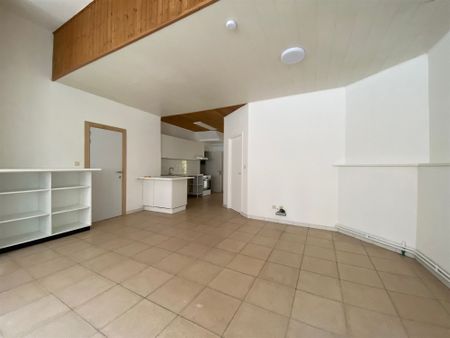 Très bel appartement plain-pied avec cour - Photo 5