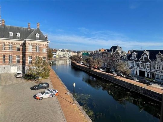 Appartement te huur - Foto 1