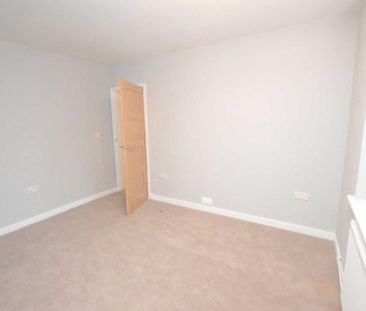 2 bedroom maisonette to rent - Photo 4