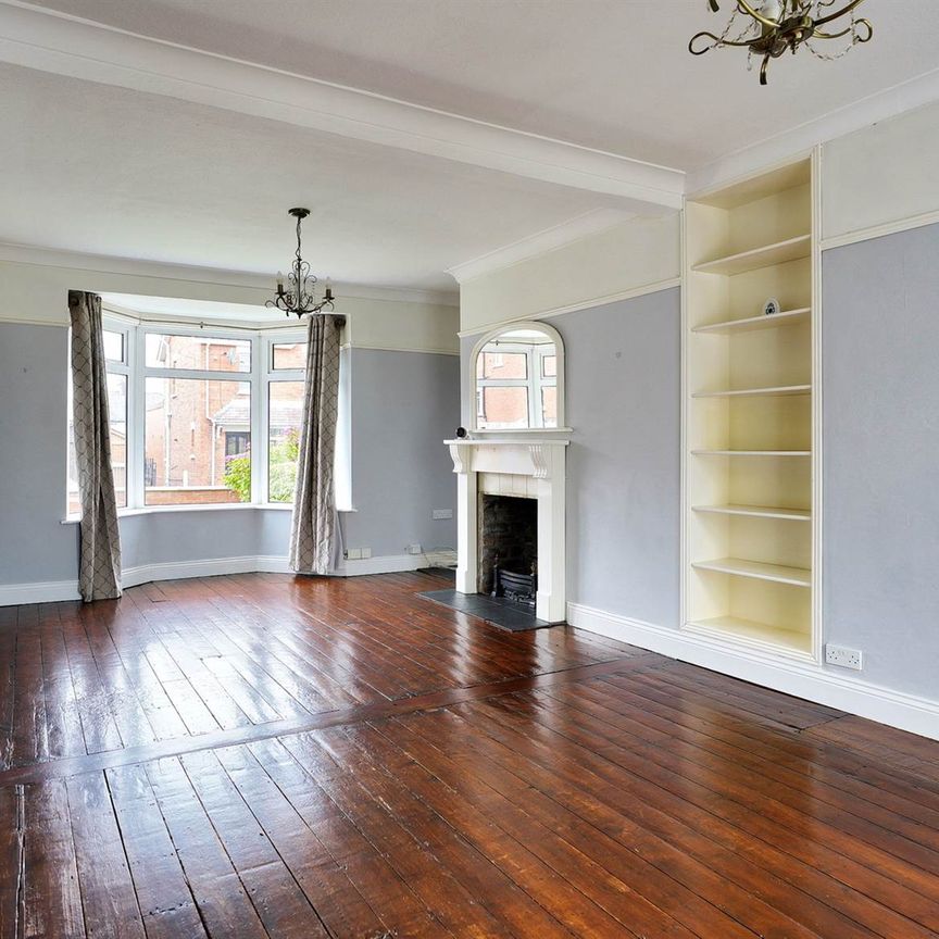 25 Holland Crescent, Ballyhackamore, BELFAST, BT5 6EF - Photo 1
