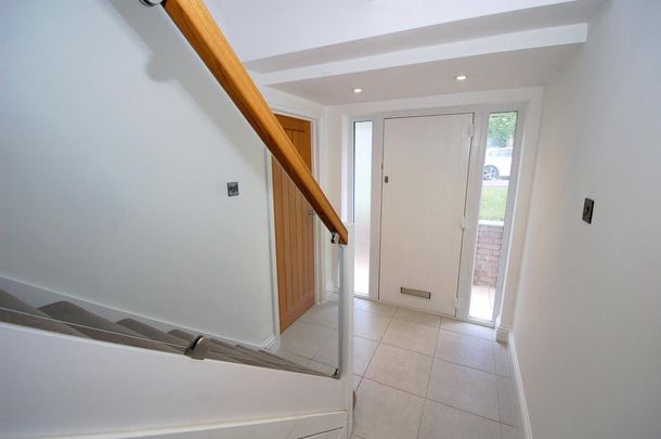 4 bedroom detached house to rent - Photo 1