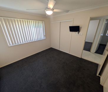 Lovely Villa in small quiet complex - Photo 5