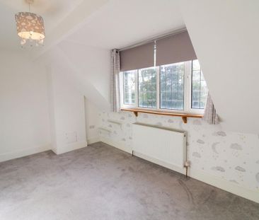 4 bedroom detached house to rent - Photo 6