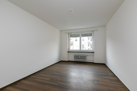 Moderne 2.5-Wohnung im schönen Gundeli - Photo 2