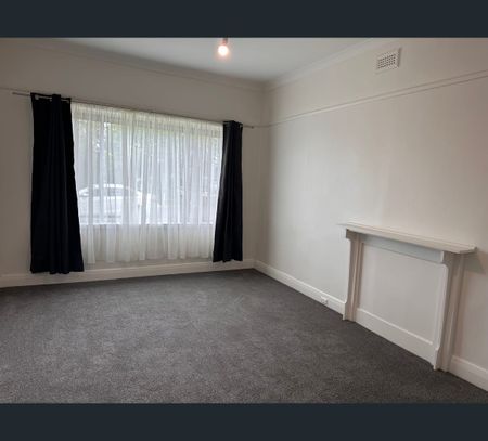 18 Renown St, Coburg North, Vic 3058 - Photo 5