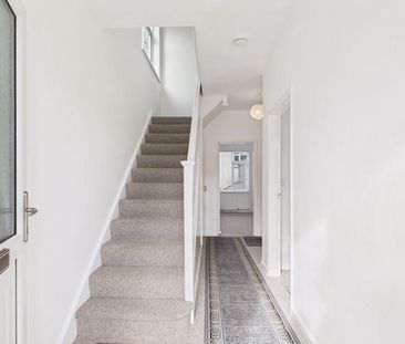 3 bedroom semi-detached house to rent - Photo 5