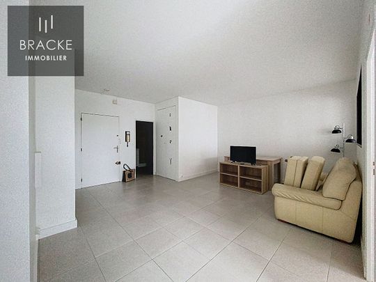 Appartement Courbevoie 2 pièce(s) 52.05 m2 - Photo 1