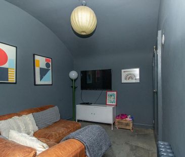 3 bedroom flat to rent - Photo 2