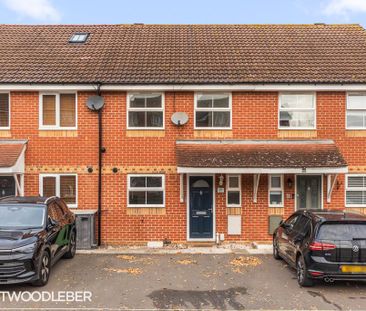 3 bedroom terraced house to rent - Photo 2