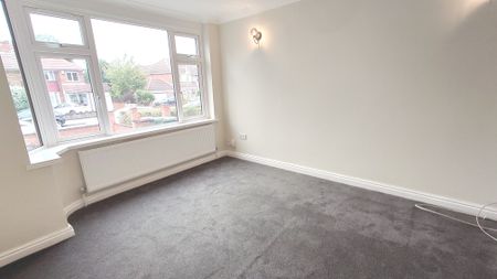 Coniston Avenue, Solihull, B92 - Photo 4