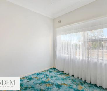 “Charming Residence New To The Rental Market !!” - Photo 6