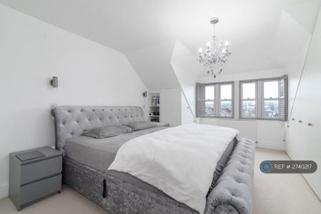 5 bedroom terraced house to rent - Photo 3