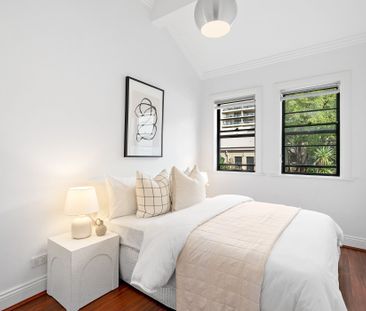 Dual Level Two Bedroom Apartment with Secure Parking, EV Charger + Separate Storage - Offered Unfurnished - Photo 4