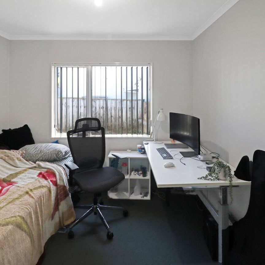 Tidy Four- Bedroom Home. - Photo 1