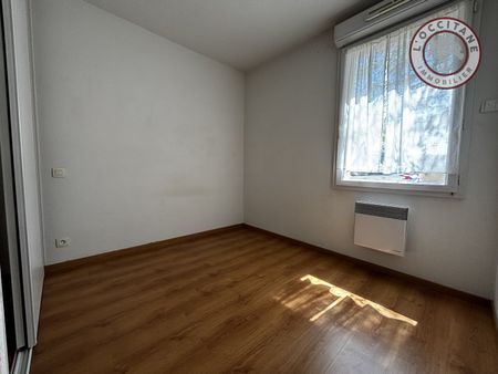 Location Appartement 3 pièces 64m² L ISLE JOURDAIN 32600 - Photo 2