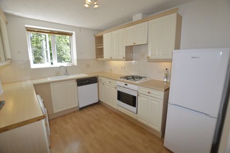 St Peters Road, Bournemouth, Dorset, BH1 - Photo 5