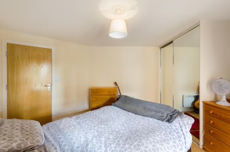 2 bedroom apartment to rent - Photo 5