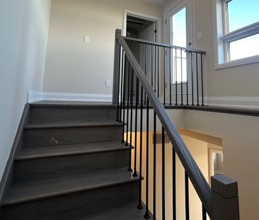 For Lease - 1585 Rose Way Unit# 116, Milton, Ontario - Photo 6