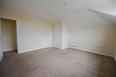 Sturges Road, Newman House, PO21 - Photo 2