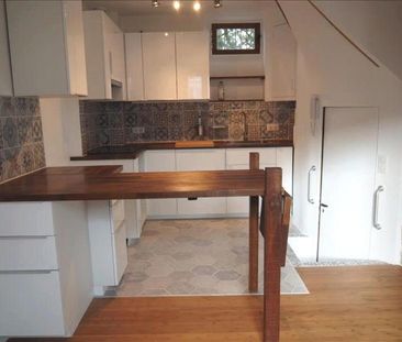 Location / Studio - Photo 2