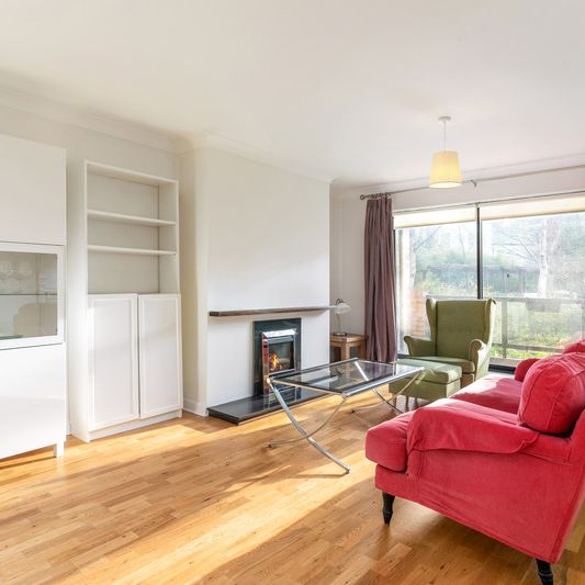 52 The Elms, Mount Merrion Avenue Blackrock Co Dublin, - Photo 1