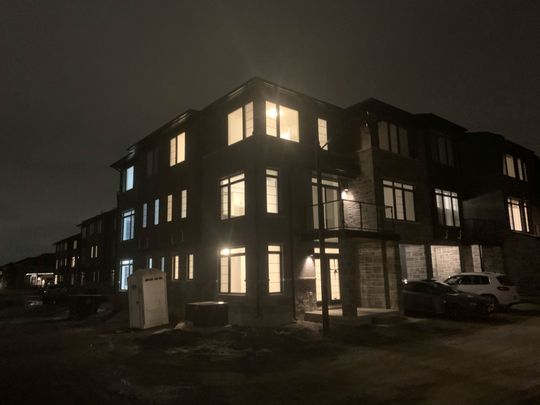 For Lease - 30 Times Square Boulevard Unit# 115, Hamilton, Ontario - Photo 1