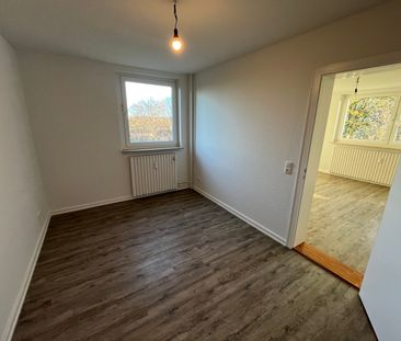 Hübsche 2-Zimmer-Wohnung mit EBK und Balkon! - Photo 5