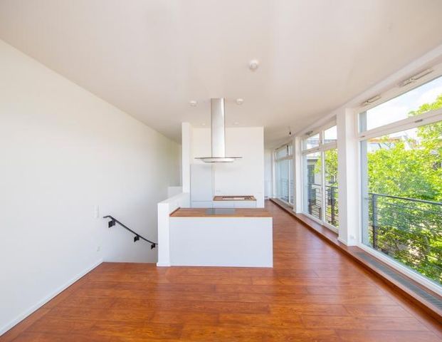 Penthouse-Maisonette-Whg mit 3 Terrassen mit EBK u. Aufzug - Photo 1