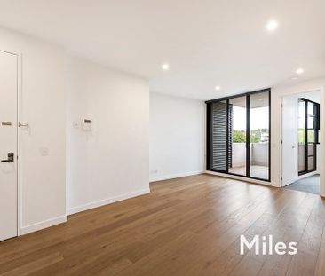 215/69 Marshall Street, Ivanhoe - Photo 1