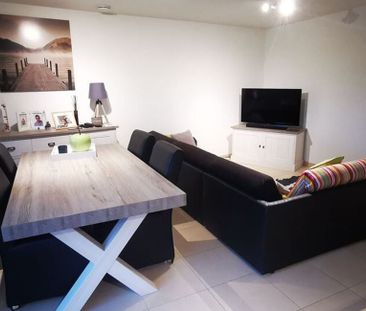 Appartement te huur in Denderwindeke voor € 885 met 2 slaapkamers - Photo 1