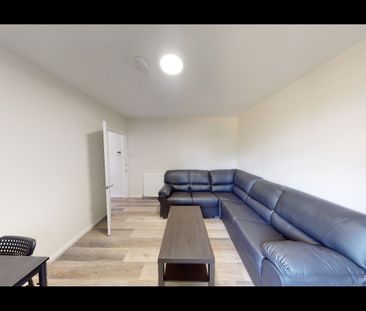 Room in a Shared House, Becketts Park Crescent, LS6 - Photo 1