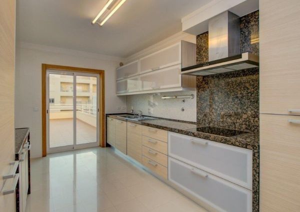 Apartamento T3 em Lisboa