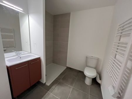 Location Appartement 2 pièces 45m² ST JORY 31790 - Photo 5