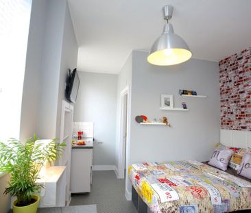 Studio to rent - Photo 1